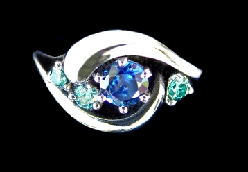 AU Gold Ring High Wave with Blue Sapphire and Blue Diamonds in 14 White Gold, very Special and One of a Kind for each Patron