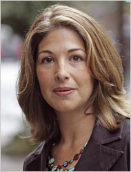 Naomi Klein Video, See Naomi Speak to Issues that are Paramount to US ALL